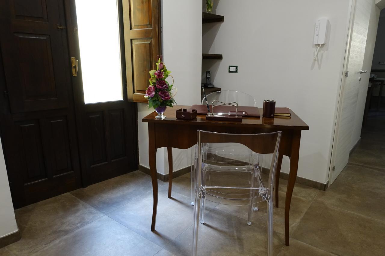 Bed and Breakfast Bb Opera Dei Pupi Syracuse Екстер'єр фото